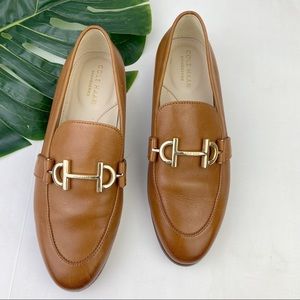 COLE HAAN SIGNATURE HARDWARE MODERN CLASSIC LEATHER LOAFER
